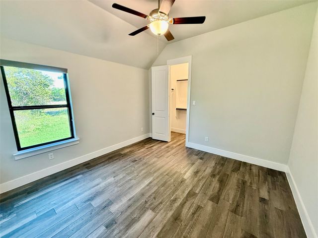 1016 Forest Glen Road, Weatherford, TX 76087