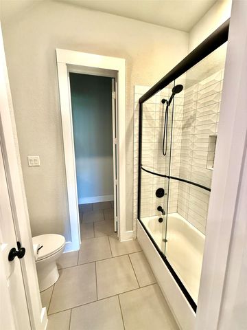 1016 Forest Glen Road, Weatherford, TX 76087