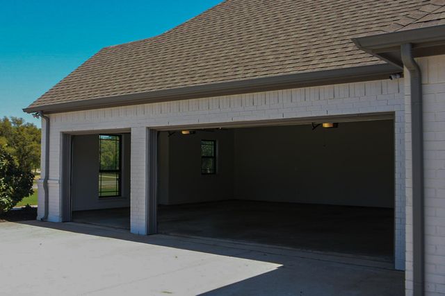 1016 Forest Glen Road, Weatherford, TX 76087