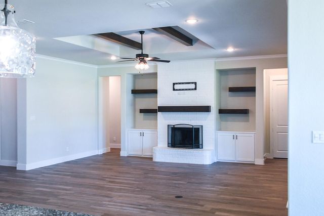 1016 Forest Glen Road, Weatherford, TX 76087