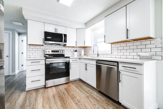 5026 MOOG ROAD, Holiday, FL 34690