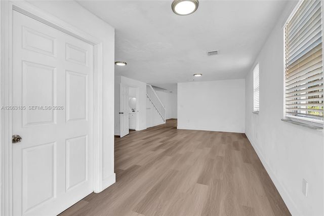 140 NW 70th St 140, Miami, FL 33150