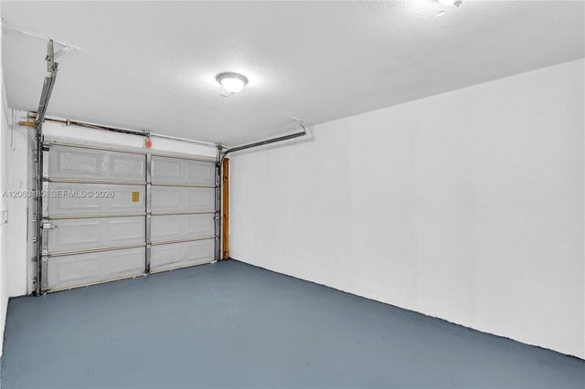 140 NW 70th St 140, Miami, FL 33150
