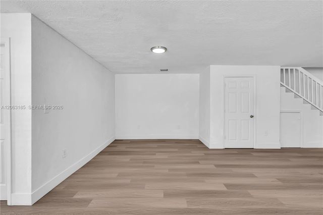 140 NW 70th St 140, Miami, FL 33150