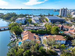 858 HUDSON AVENUE 858, Sarasota, FL 34236