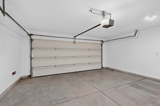 619 Avenida Montoya NE, Los Lunas, NM 87031