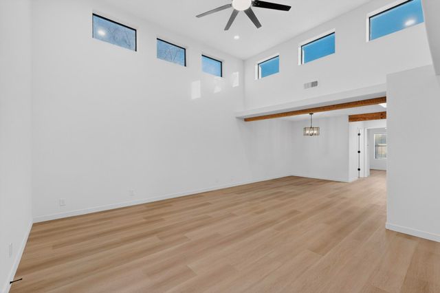 619 Avenida Montoya NE, Los Lunas, NM 87031