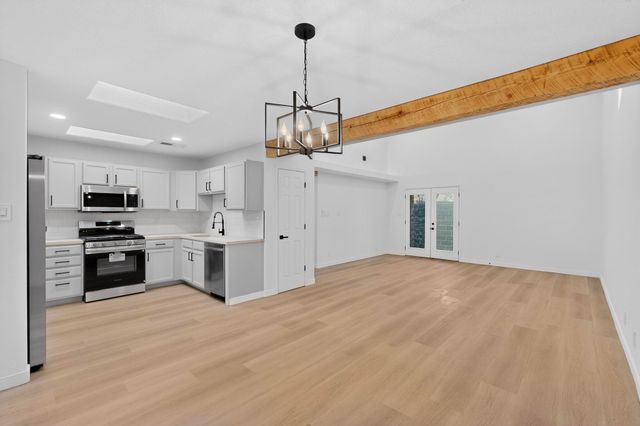 619 Avenida Montoya NE, Los Lunas, NM 87031