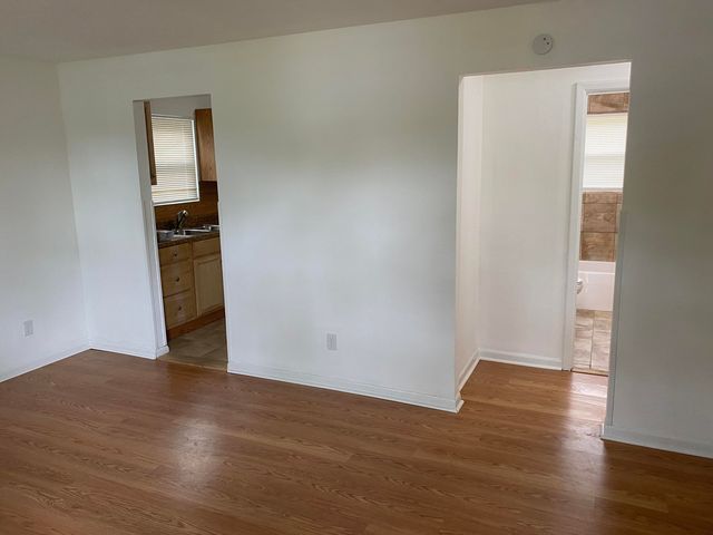 3905 Maine AVE NW, Roanoke, VA 24017