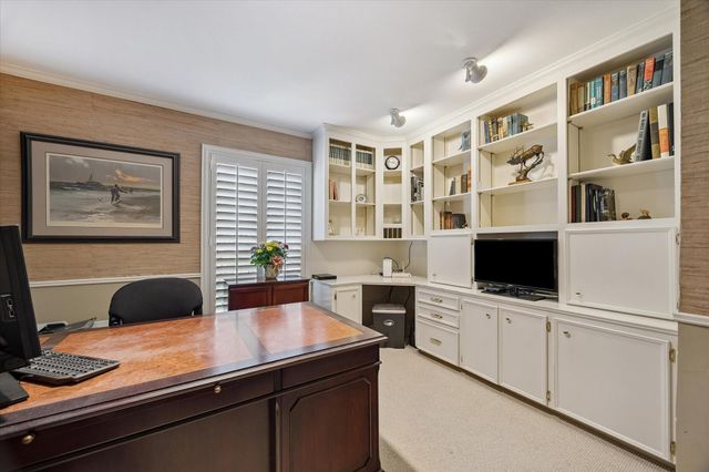 12630 Kingsride Lane, Houston, TX 77024