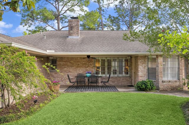 12630 Kingsride Lane, Houston, TX 77024