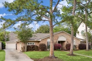 12630 Kingsride Lane, Houston, TX 77024