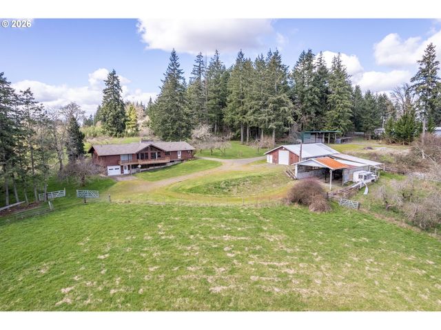 2366 SEMINARY HILL Rd, Centralia, WA 98531