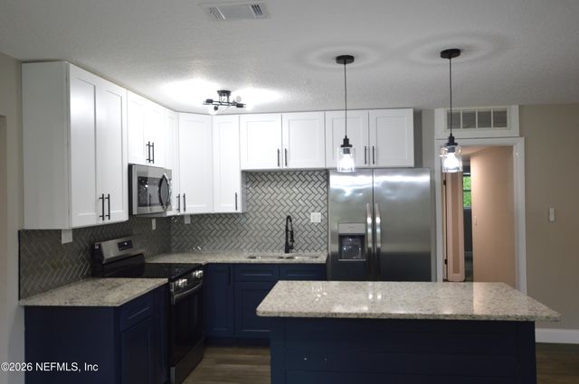 2108 HUGH EDWARDS Drive, Jacksonville, FL 32210