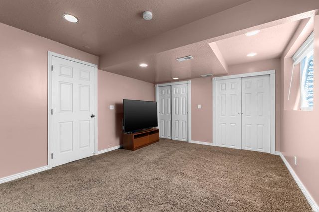 9188 S GRANADA HILLS DR, West Jordan, UT 84088