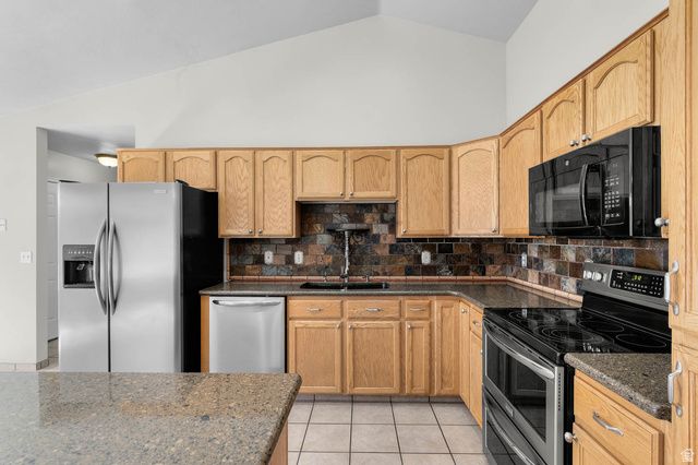 9188 S GRANADA HILLS DR, West Jordan, UT 84088