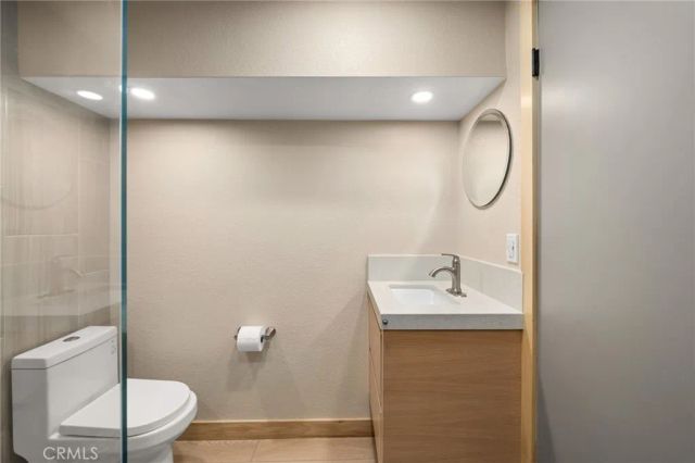 325 N Madison Avenue, Monrovia, CA 91016