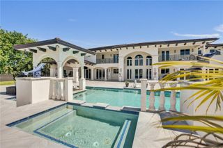12401 SW 45th St, Miami, FL 33175