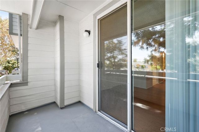 11150 Glenoaks Boulevard 309, Pacoima, CA 91331