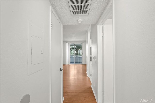 11150 Glenoaks Boulevard 309, Pacoima, CA 91331