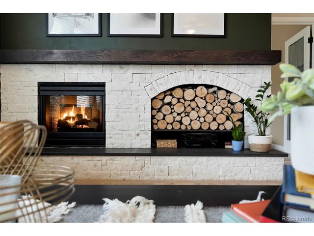25341 E Ottawa Dr, Aurora, CO 80016