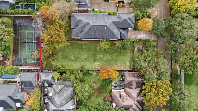 6611 Belmont Street, West University Place, TX 77005