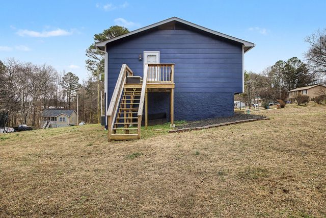 135 Franklin Drive, Benton, TN 37307