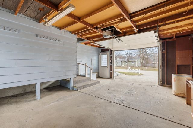 4579 Bekinshire Drive NW, Comstock Park, MI 49321