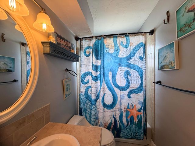 8381 NW 28TH Place, Sunrise, FL 33322
