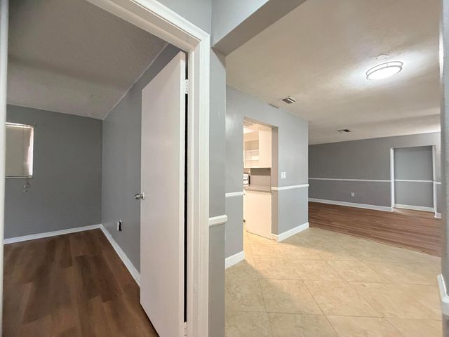 8381 NW 28TH Place, Sunrise, FL 33322
