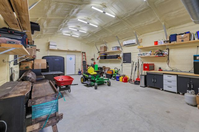 10792 Hwy 156, Coldspring, TX 77331