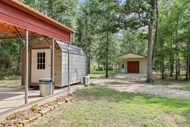 10792 Hwy 156, Coldspring, TX 77331
