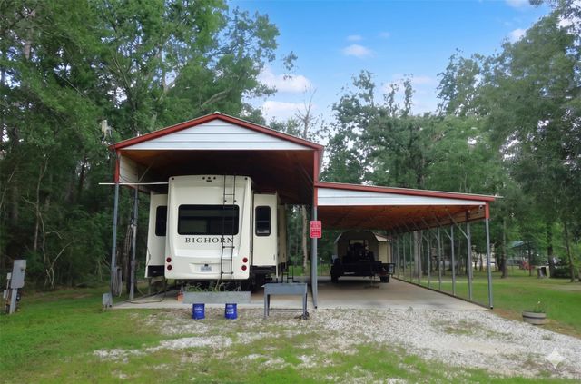 10792 Hwy 156, Coldspring, TX 77331
