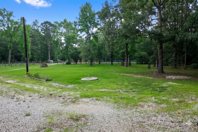 10792 Hwy 156, Coldspring, TX 77331
