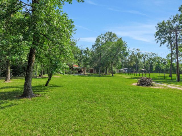 10792 Hwy 156, Coldspring, TX 77331