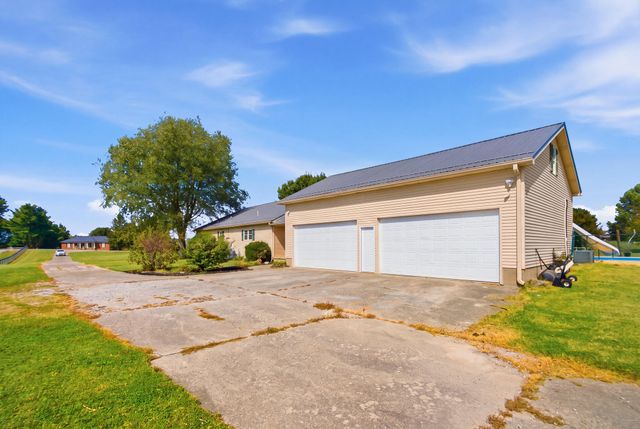 125 Royalty Drive, Lancaster, KY 40444
