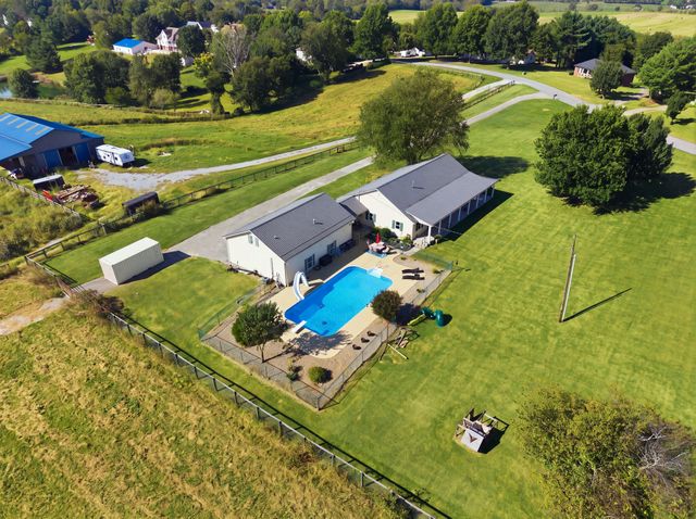125 Royalty Drive, Lancaster, KY 40444
