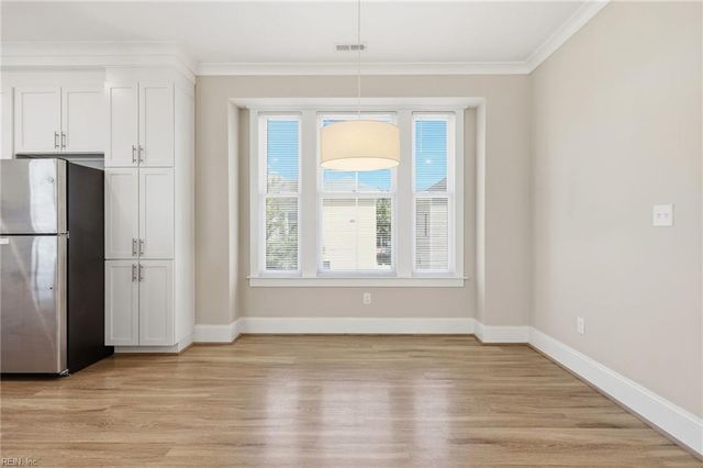 9562 Shore DR, Norfolk, VA 23518
