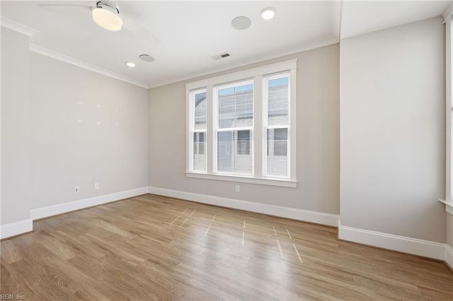 9562 Shore DR, Norfolk, VA 23518