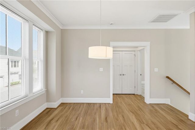 9562 Shore DR, Norfolk, VA 23518