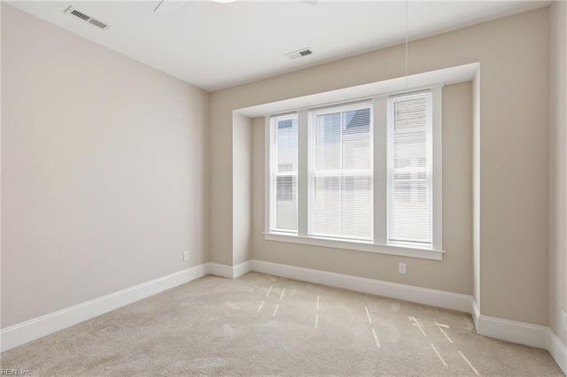 9562 Shore DR, Norfolk, VA 23518