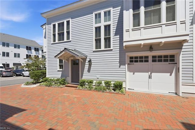 9562 Shore DR, Norfolk, VA 23518