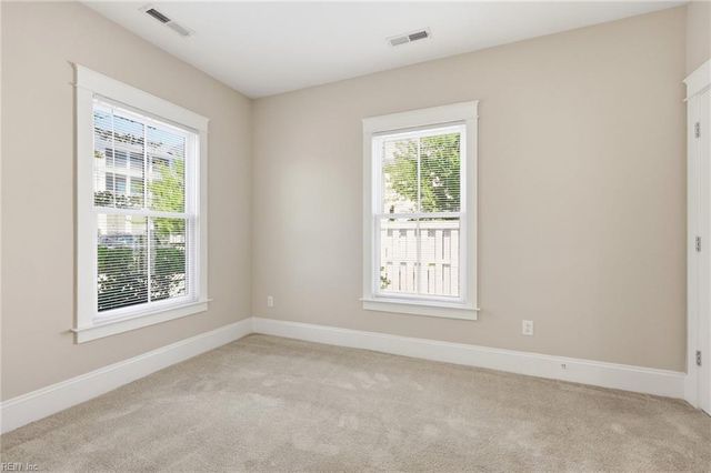 9562 Shore DR, Norfolk, VA 23518