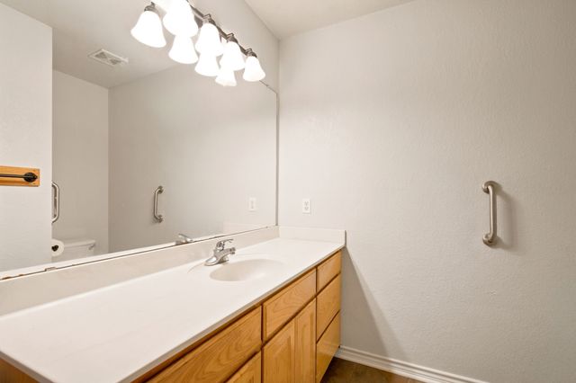 613 N Avenue D, Springtown, TX 76082
