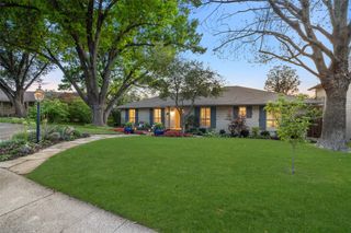 9709 Elmcrest Drive, Dallas, TX 75238