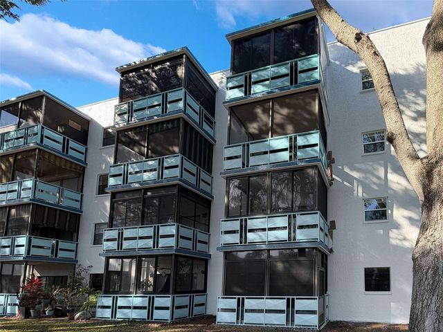 5970 80TH STREET NORTH 206, St Petersburg, FL 33709