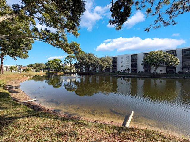 5970 80TH STREET NORTH 206, St Petersburg, FL 33709