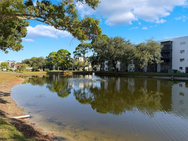 5970 80TH STREET NORTH 206, St Petersburg, FL 33709