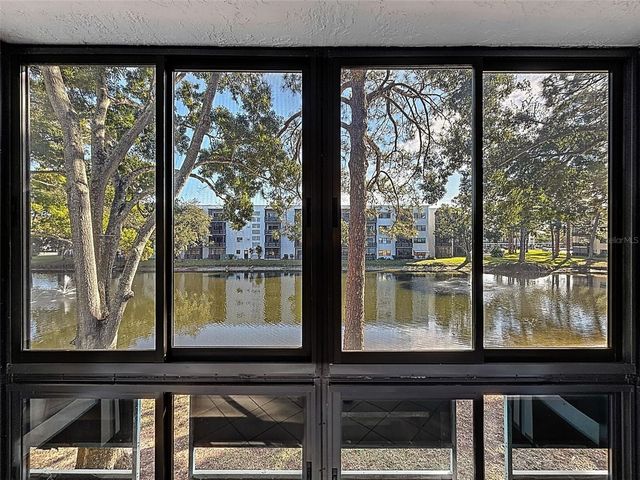 5970 80TH STREET NORTH 206, St Petersburg, FL 33709