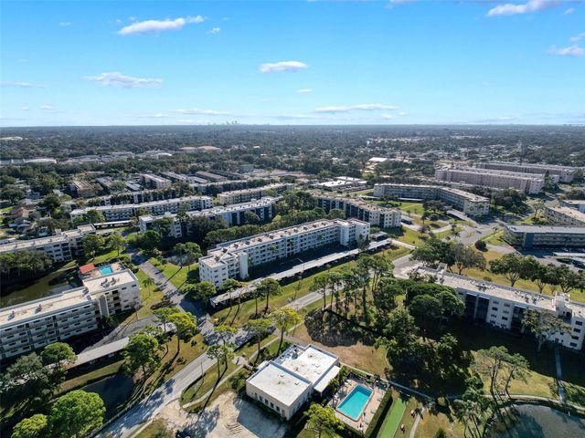 5970 80TH STREET NORTH 206, St Petersburg, FL 33709